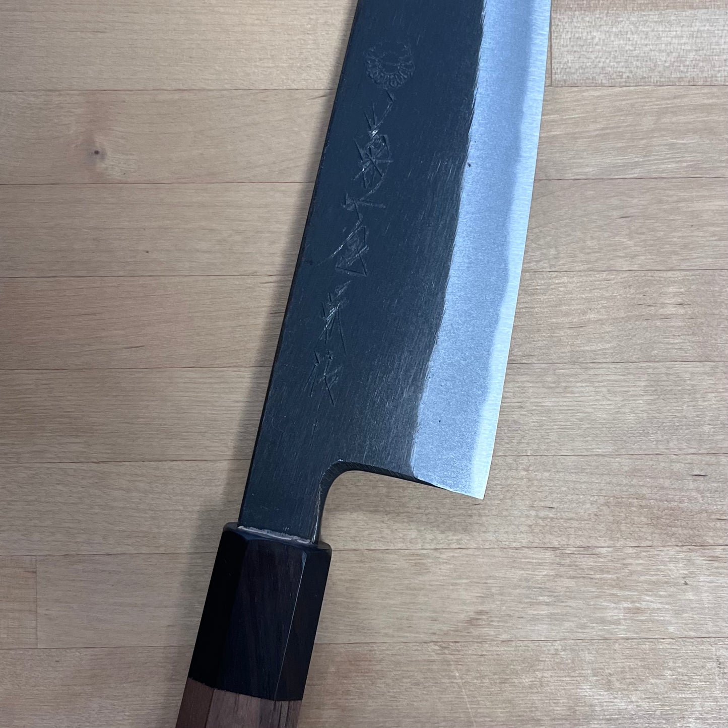 Kikuichi KURO Series Carbon Steel Clad Santoku (KURO18)